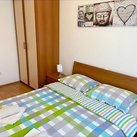 Apartments Balach โปเรช ภายนอก รูปภาพ